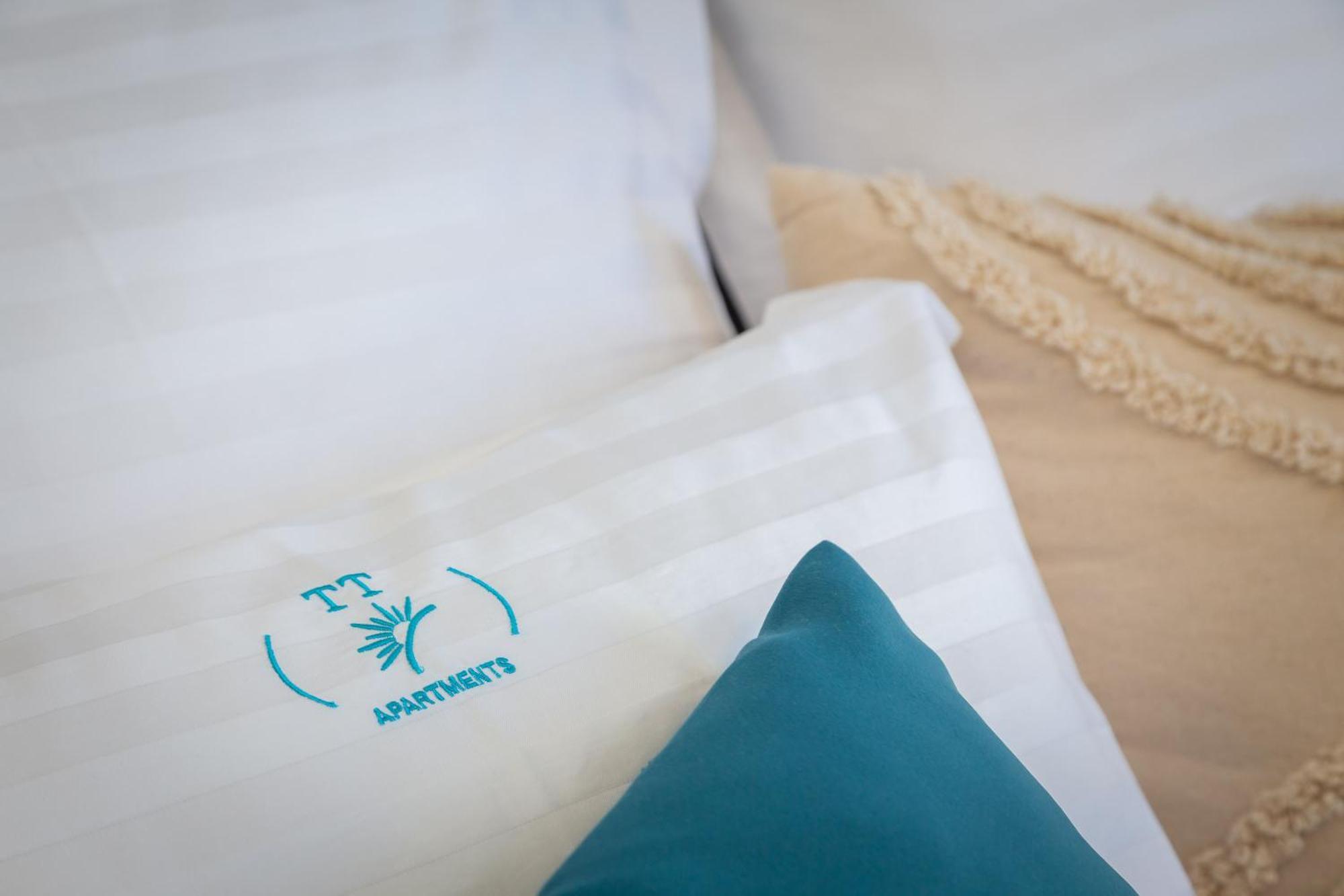 Tt With Sea View And Private Parking Apartament *